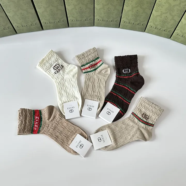 スーパーコピー グッチ 靴下