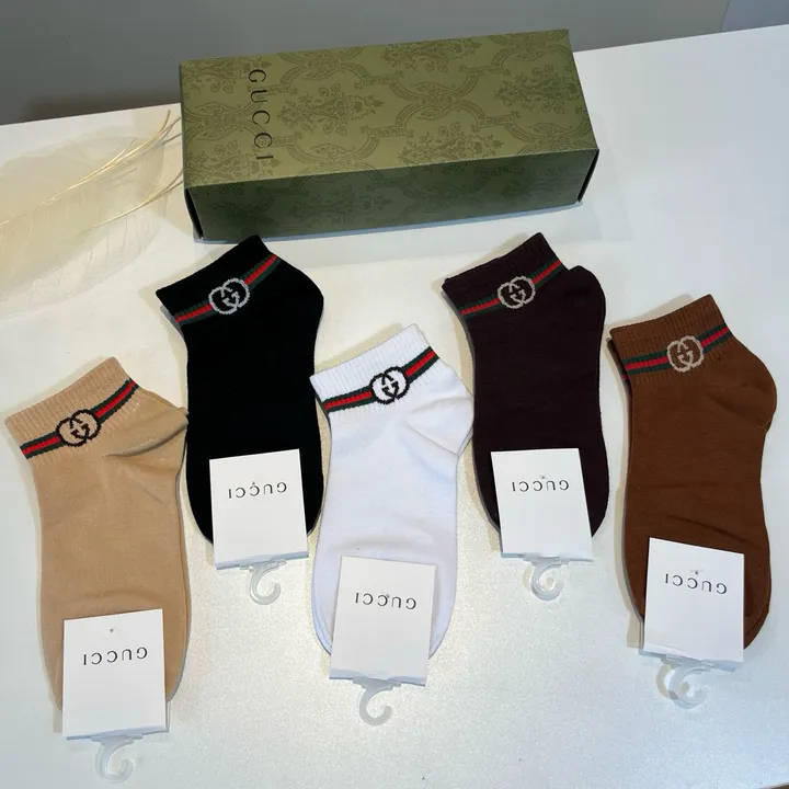 スーパーコピー グッチ 靴下