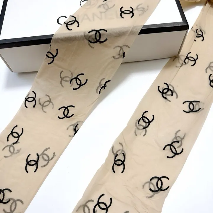 スーパーコピー シャネル 靴下