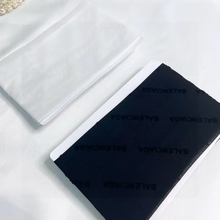 スーパーコピー プラダ 靴下