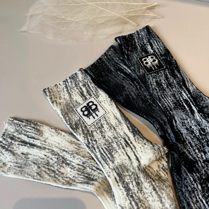 スーパーコピー バレンシアガ 靴下