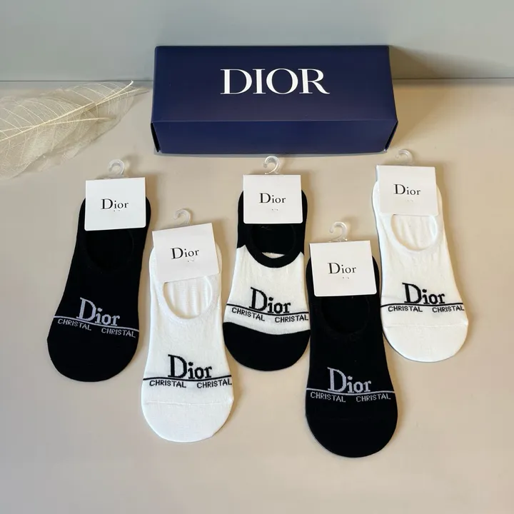 スーパーコピー ディオール 靴下
