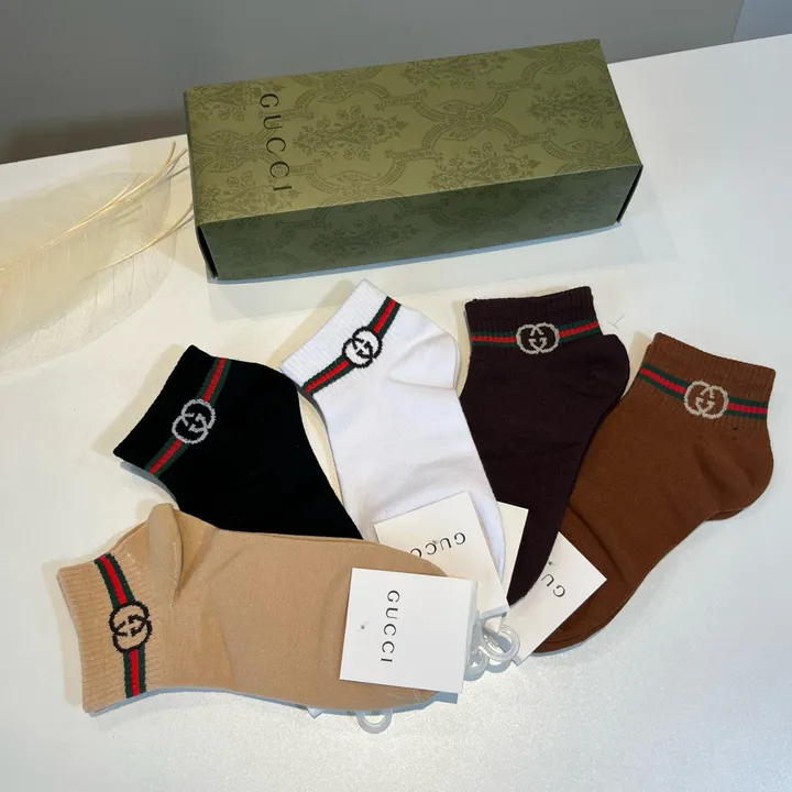 スーパーコピー グッチ 靴下