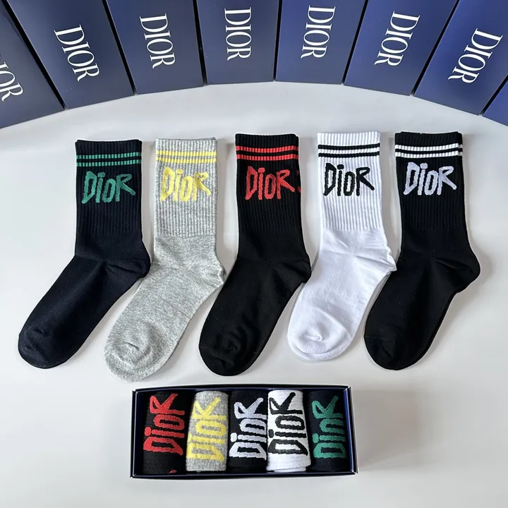 スーパーコピー ディオール 靴下