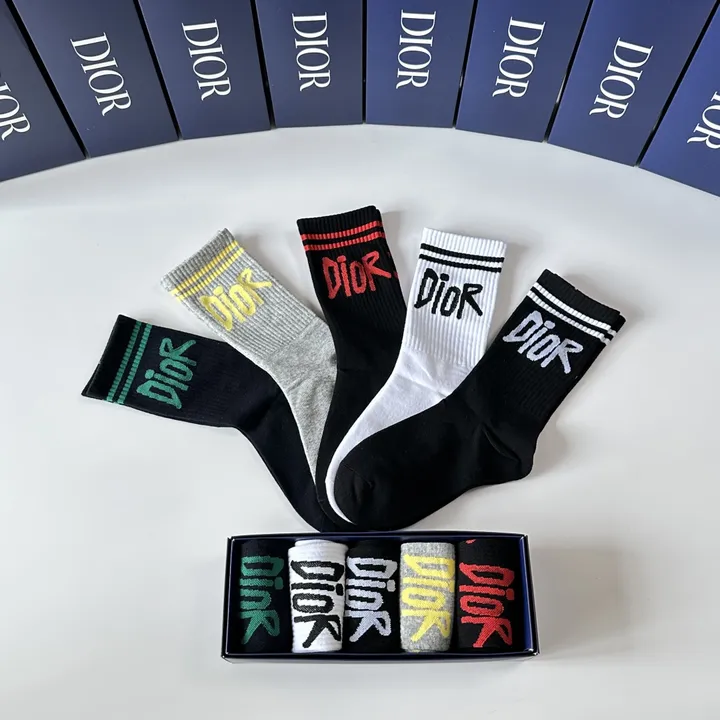 スーパーコピー ディオール 靴下