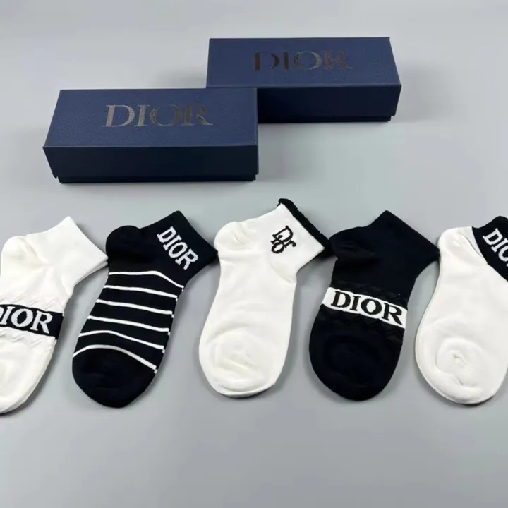 スーパーコピー ディオール 靴下