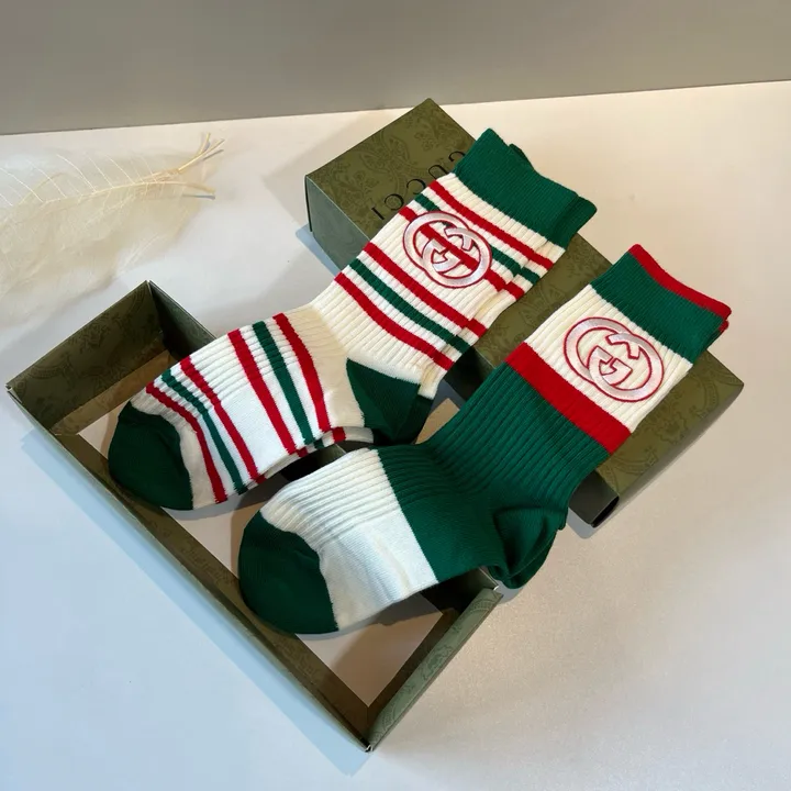 スーパーコピー グッチ 靴下