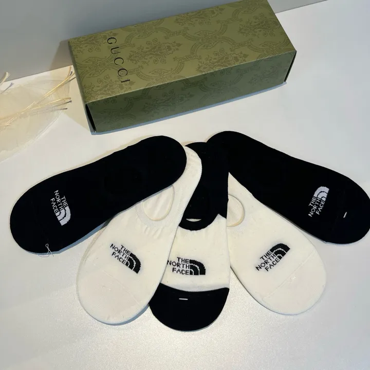 スーパーコピー グッチ 靴下