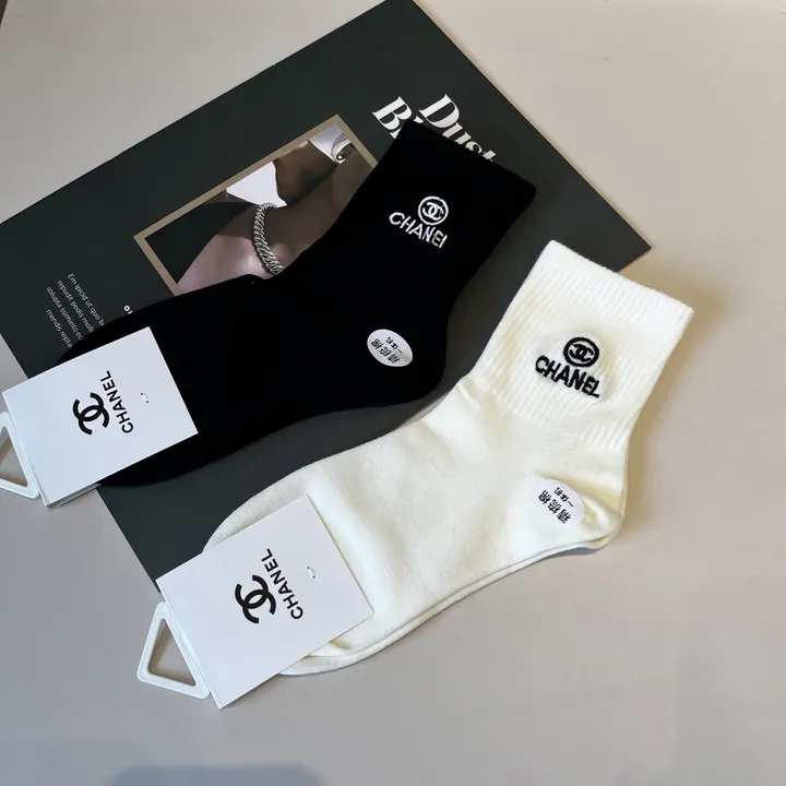 スーパーコピー シャネル 靴下