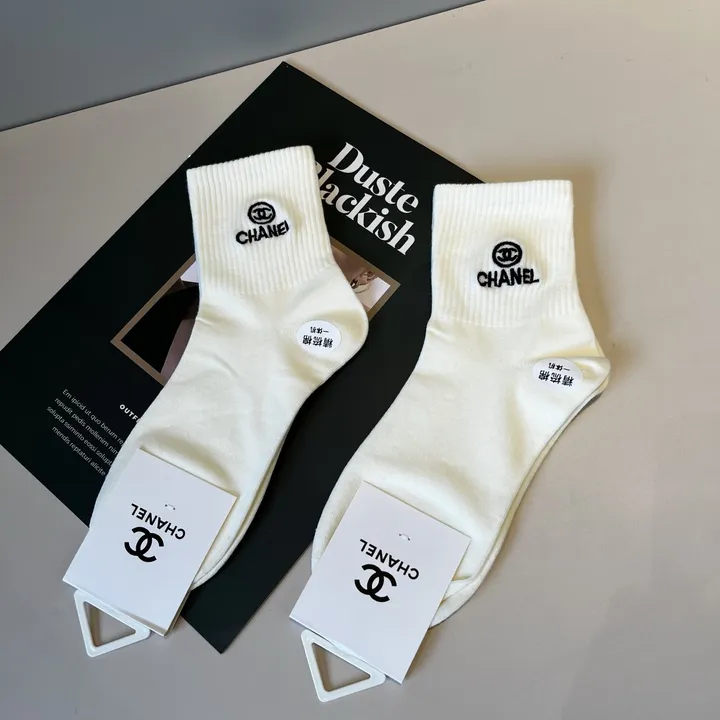 スーパーコピー シャネル 靴下
