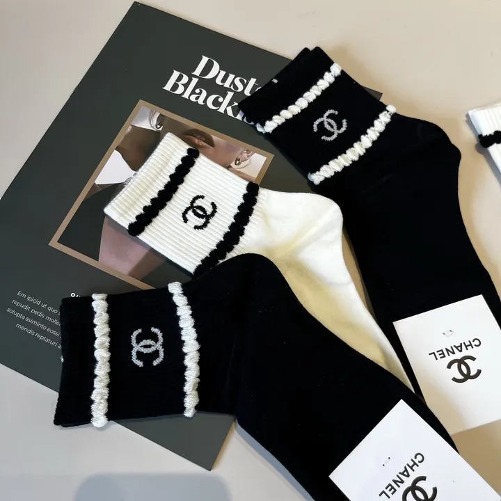 スーパーコピー シャネル 靴下