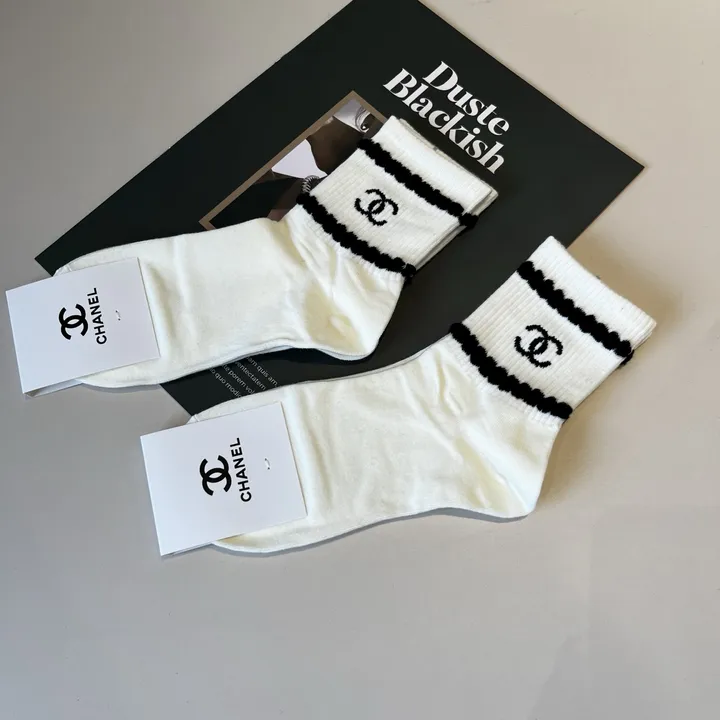 スーパーコピー シャネル 靴下