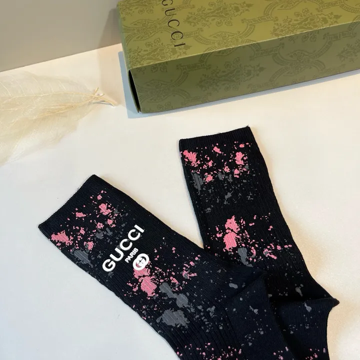 スーパーコピー グッチ 靴下