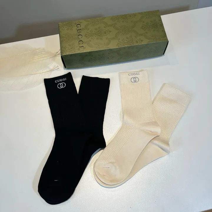 スーパーコピー グッチ 靴下