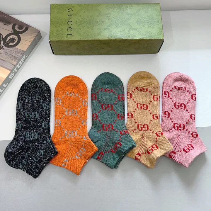 スーパーコピー グッチ 靴下