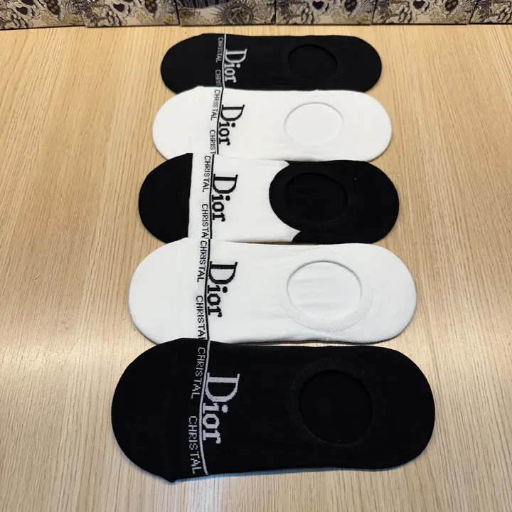 スーパーコピー ディオール 靴下