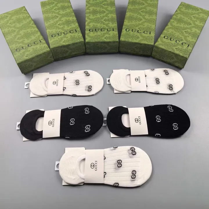 スーパーコピー グッチ 靴下