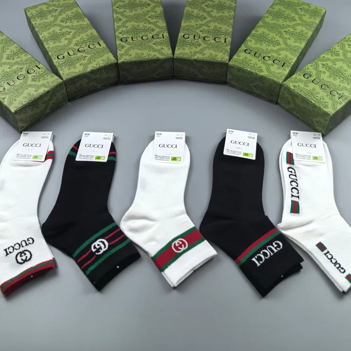 スーパーコピー グッチ 靴下