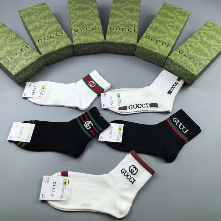 スーパーコピー グッチ 靴下