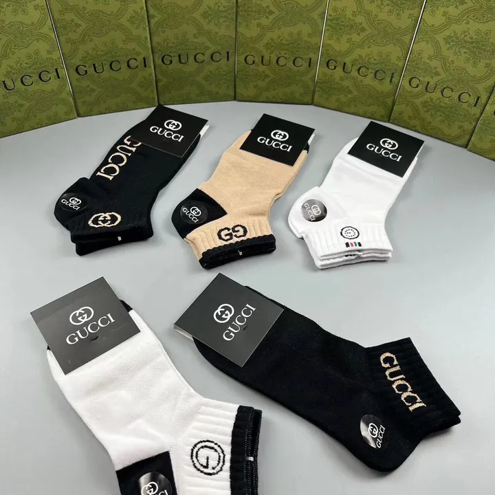 スーパーコピー グッチ 靴下