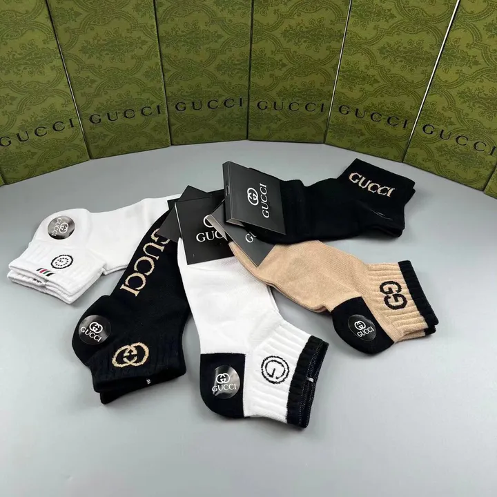 スーパーコピー グッチ 靴下