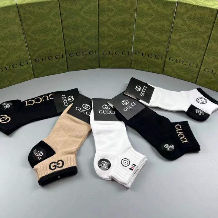 スーパーコピー グッチ 靴下
