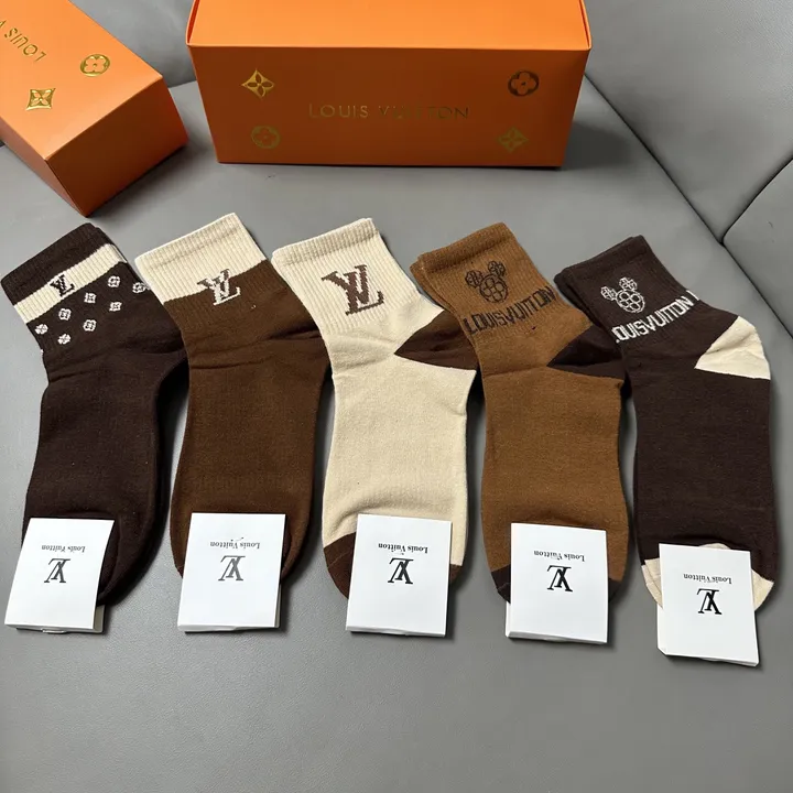 スーパーコピー ルイヴィトン 靴下