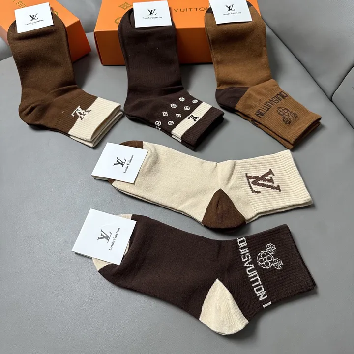 スーパーコピー ルイヴィトン 靴下