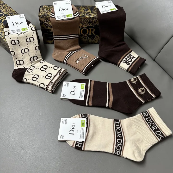 スーパーコピー ディオール 靴下
