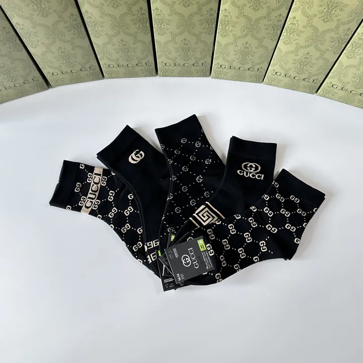 スーパーコピー グッチ 靴下