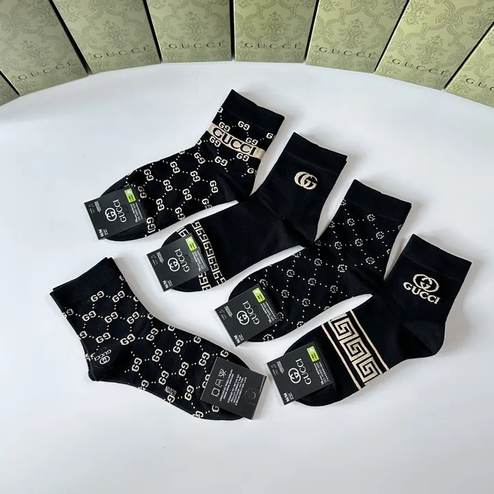 スーパーコピー グッチ 靴下