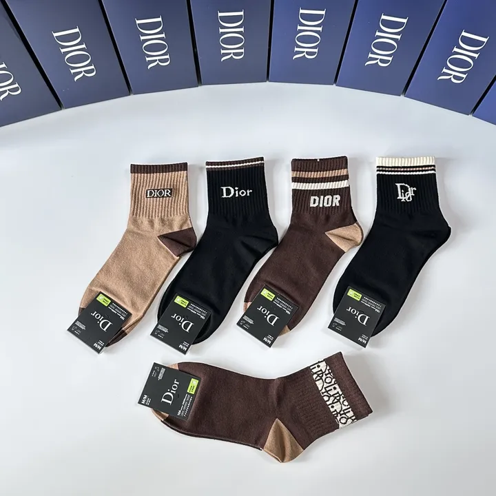 スーパーコピー ディオール 靴下
