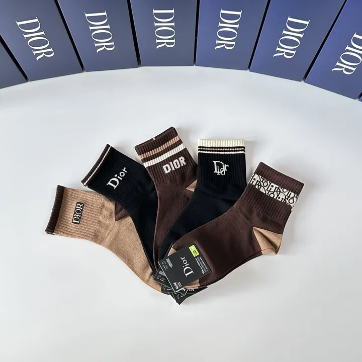 スーパーコピー ディオール 靴下