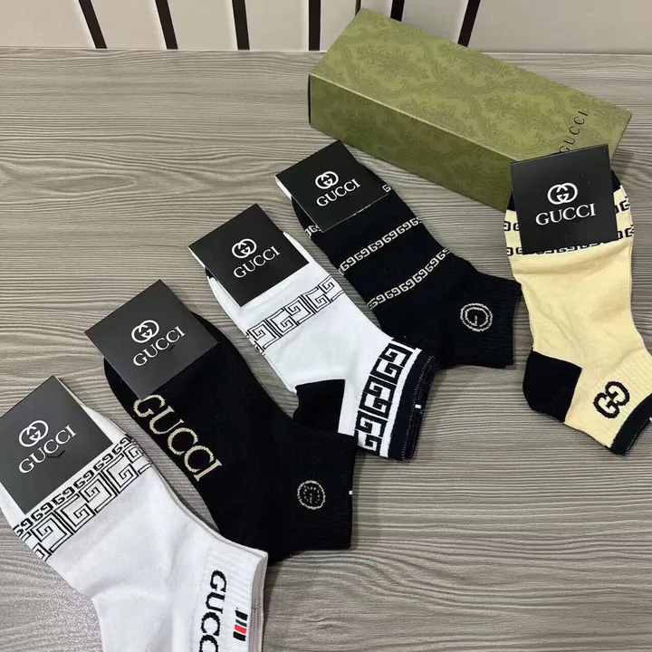 スーパーコピー グッチ 靴下