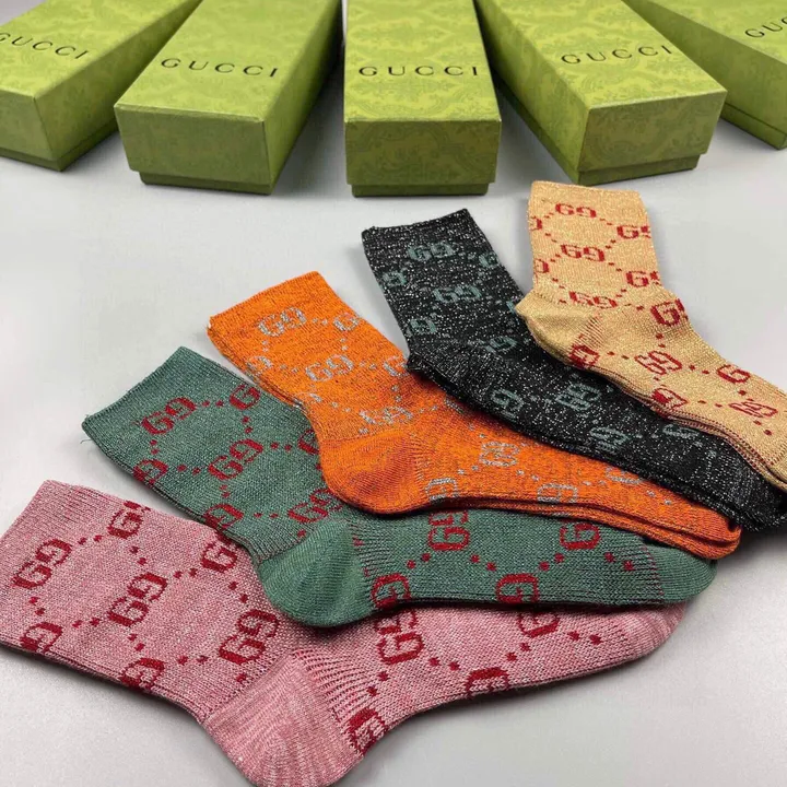 スーパーコピー グッチ 靴下