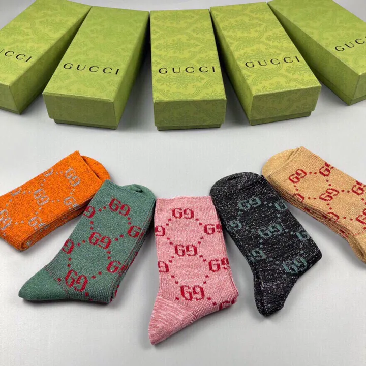 スーパーコピー グッチ 靴下