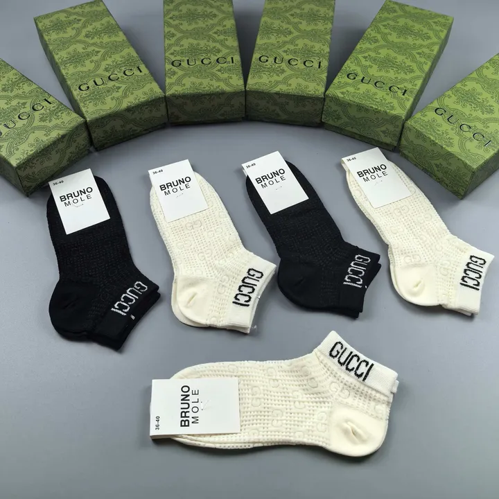 スーパーコピー グッチ 靴下