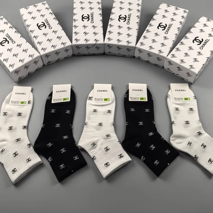 スーパーコピー シャネル 靴下