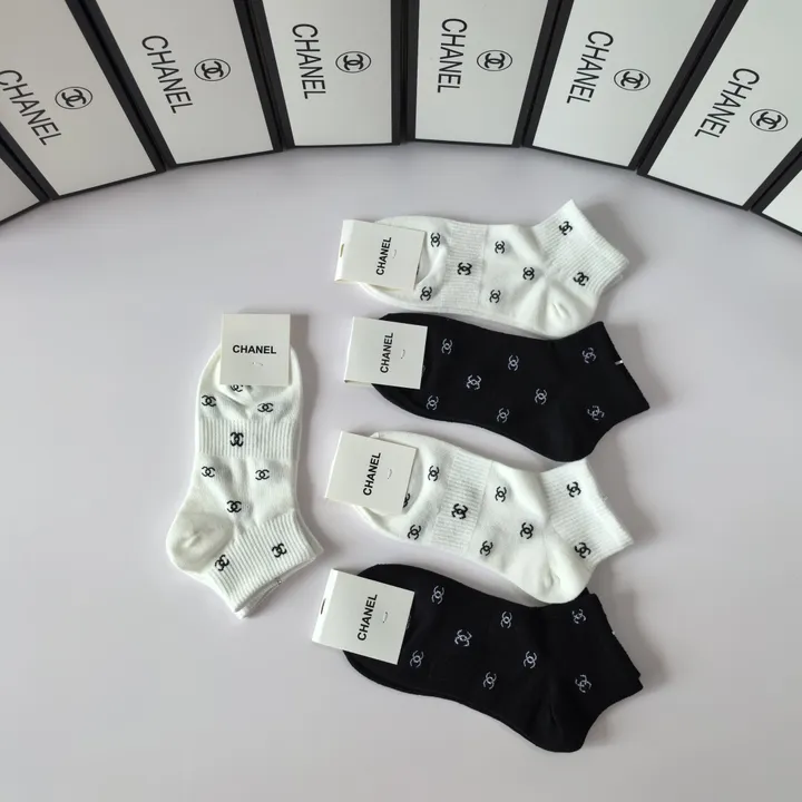 スーパーコピー シャネル 靴下