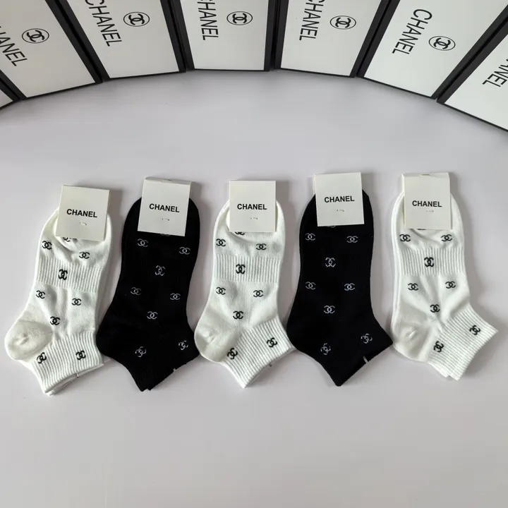 スーパーコピー シャネル 靴下