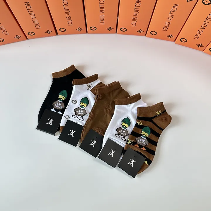 スーパーコピー ルイヴィトン 靴下