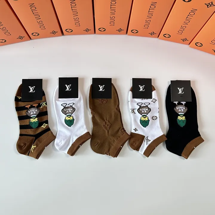 スーパーコピー ルイヴィトン 靴下