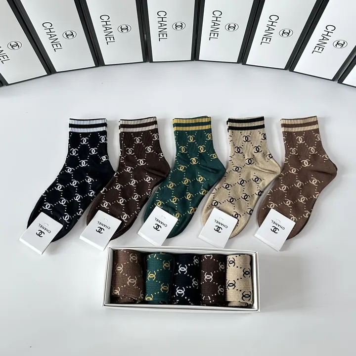 スーパーコピー シャネル 靴下