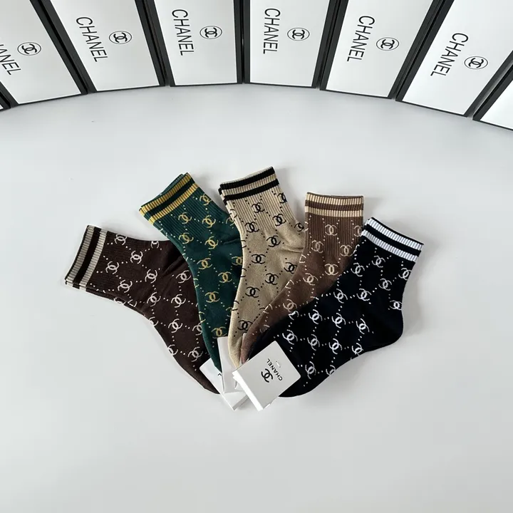 スーパーコピー シャネル 靴下