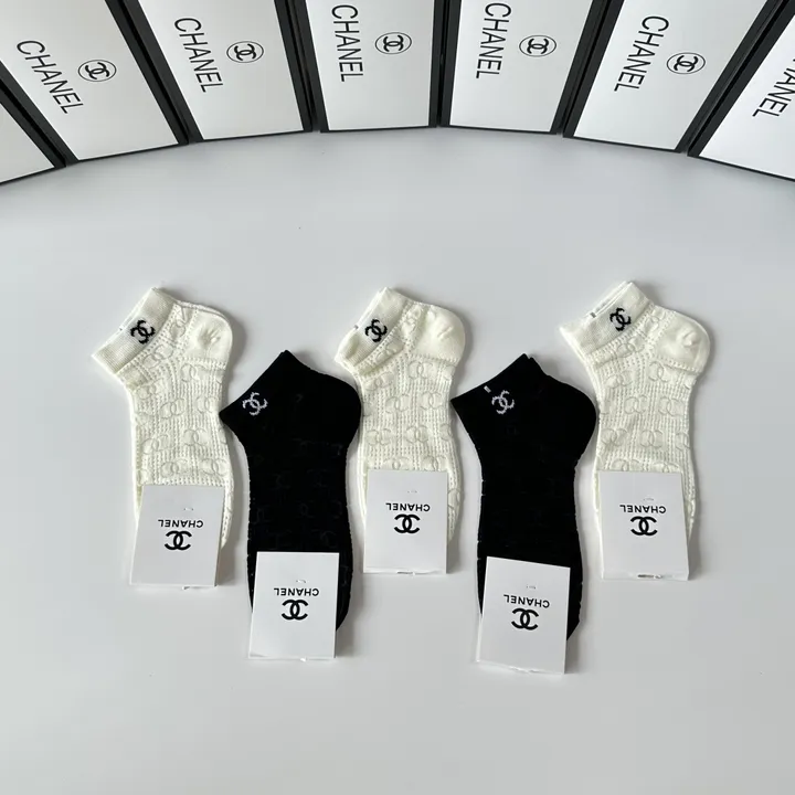 スーパーコピー シャネル 靴下