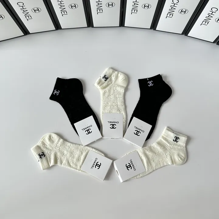 スーパーコピー シャネル 靴下
