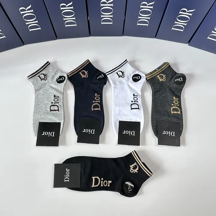 スーパーコピー ディオール 靴下