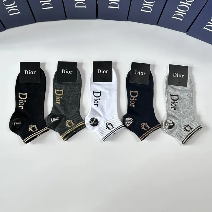 スーパーコピー ディオール 靴下