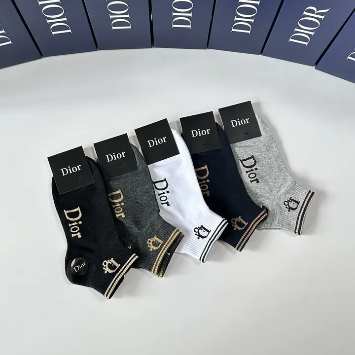 スーパーコピー ディオール 靴下
