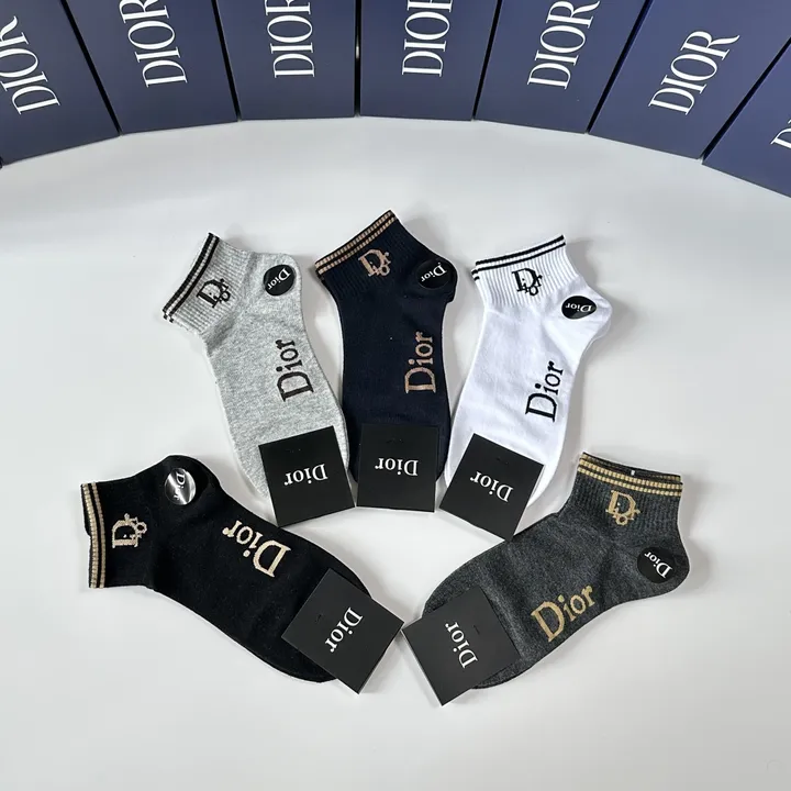 スーパーコピー ディオール 靴下